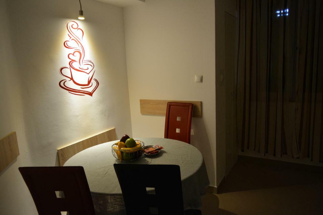 טימישוארה M@D Apartment מראה חיצוני תמונה